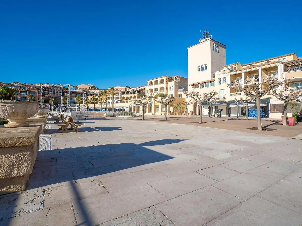 Apartment Village Cap Esterel - Le Belvedere-29 By Interhome Saint-Raphaël