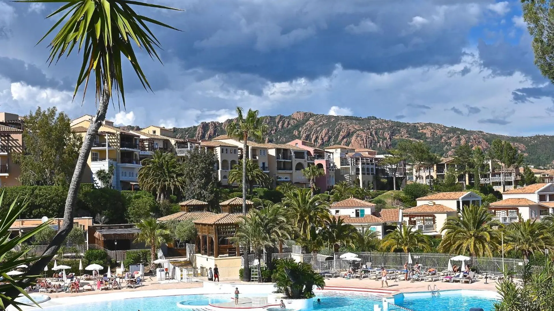 Apartment Village Cap Esterel - Le Belvedere-29 By Interhome Saint-Raphaël