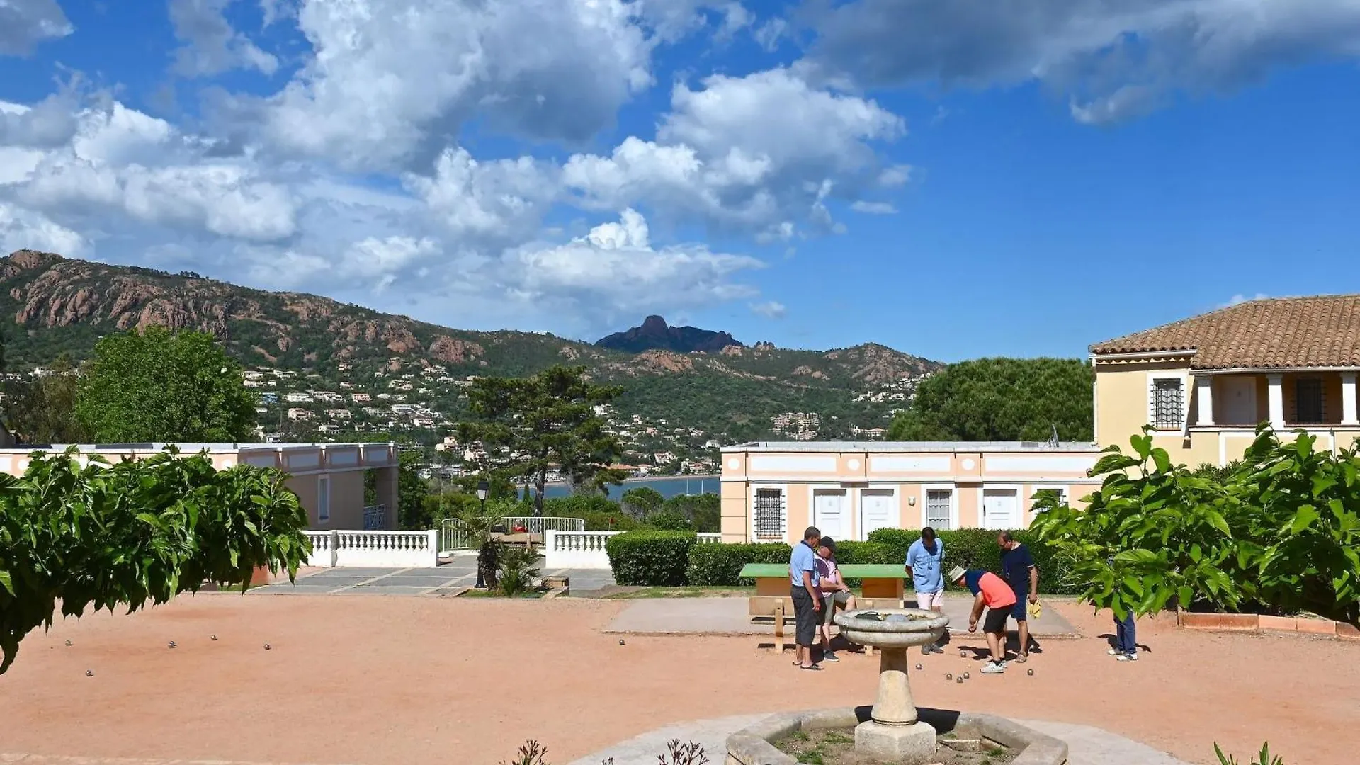 Apartment Village Cap Esterel - Le Belvedere-29 By Interhome Saint-Raphaël 0*,  프랑스